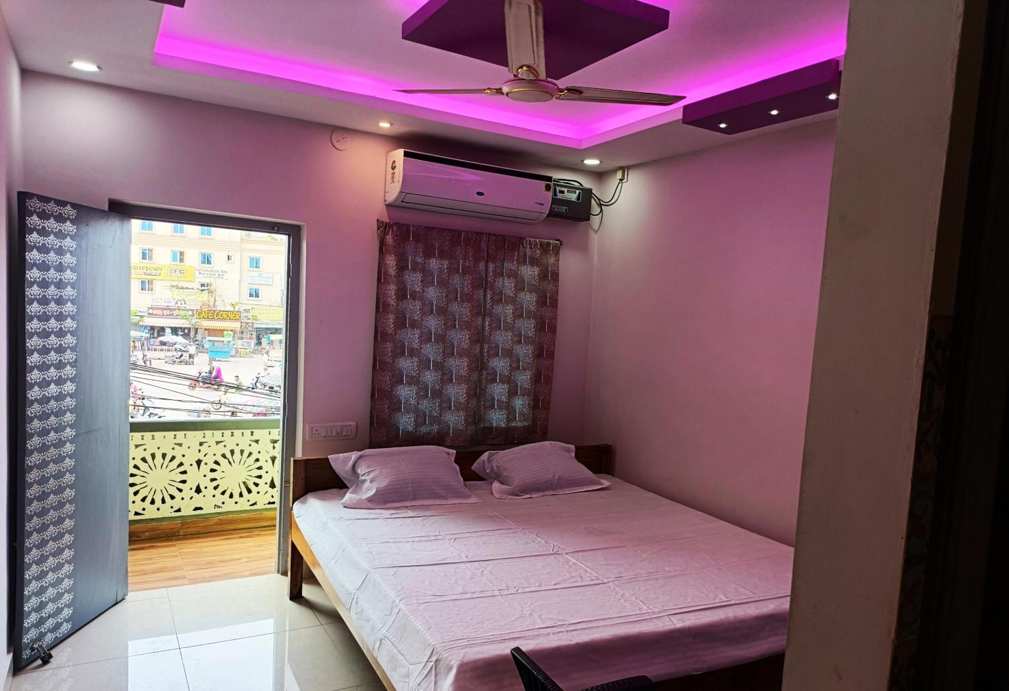 Hotel Grand View Puri Ngoại thất bức ảnh