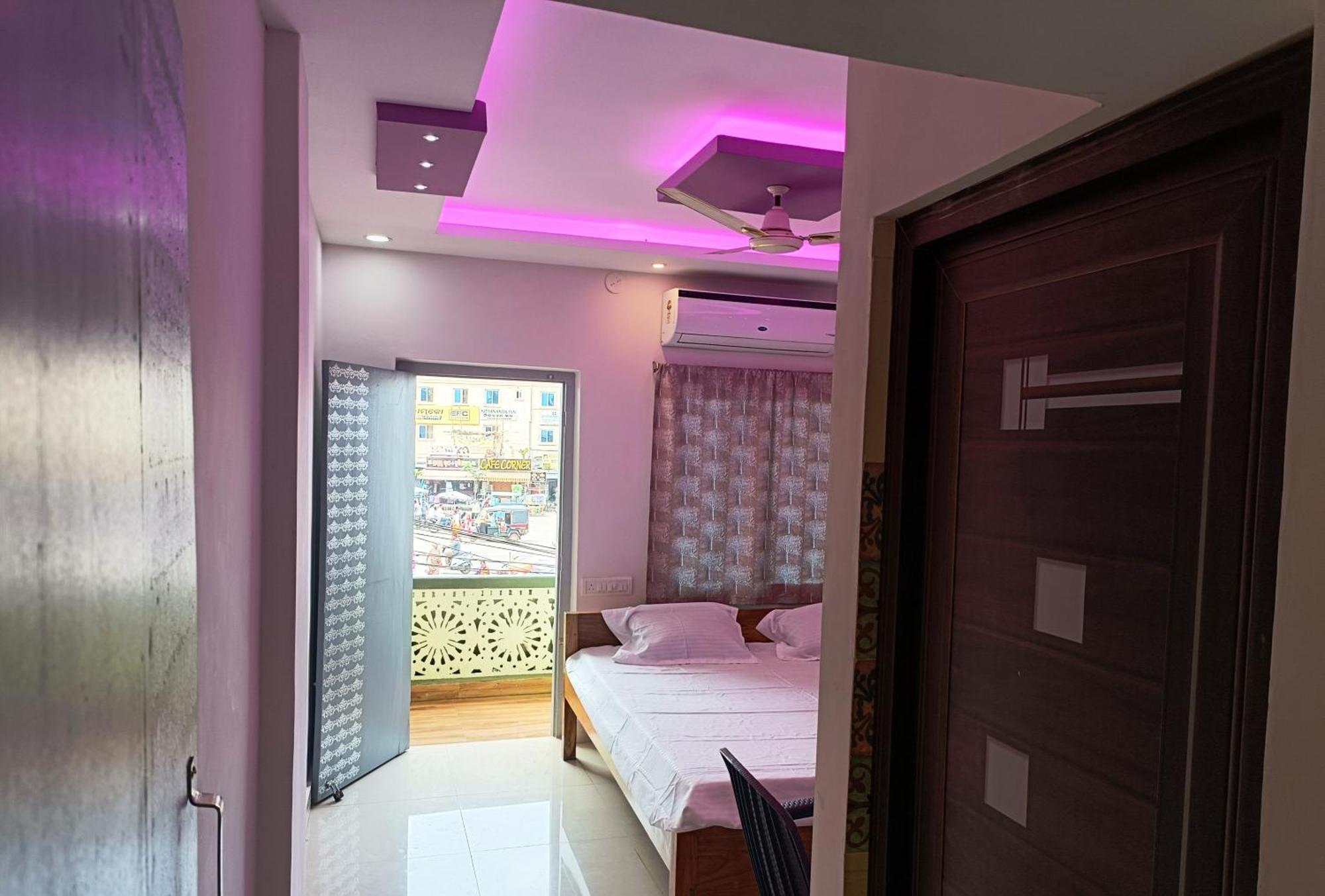Hotel Grand View Puri Ngoại thất bức ảnh